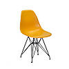 Жовтий пластиковий стілець на металевих чорних ніжках Nik Chrom BK-ML для кафе, ресторанів, стильних квартир, фото 2