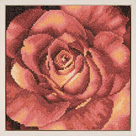 Red Rose (Красная роза) Набор для вышивки крестом Lanarte 35025
