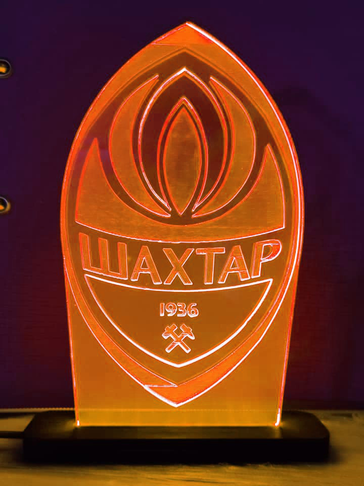 Світильник-нічник ФК Шахтар жовтий AVA-000141