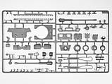 "Королівський Тигр" (зднього виробництва) з повним інтер'єром і збірними траками гусениці. 1/35 ICM 35364, фото 3