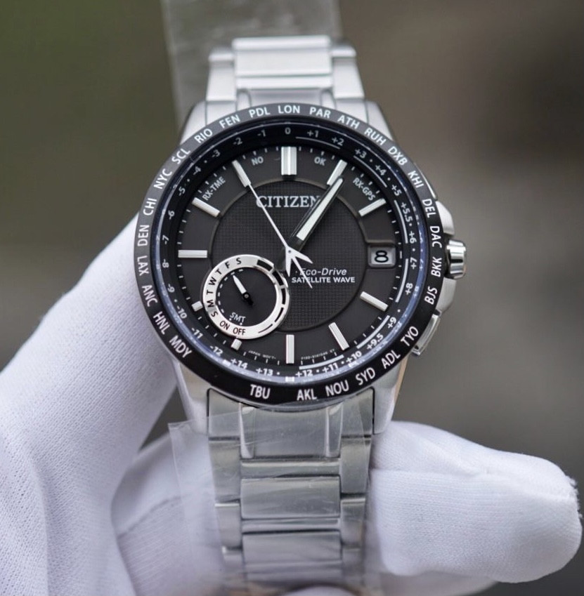 Citizen CC3005-85E Satellite Wave World Time Sapphire