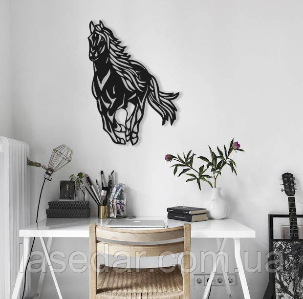 Деревянная картина Бегущий конь, фото 1