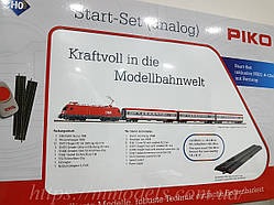 Дитяча Залізниця. Стартовий набір пасажирський поїзд Таурус з 3 вагонами, масштаб 1/87 H0. Piko 97947