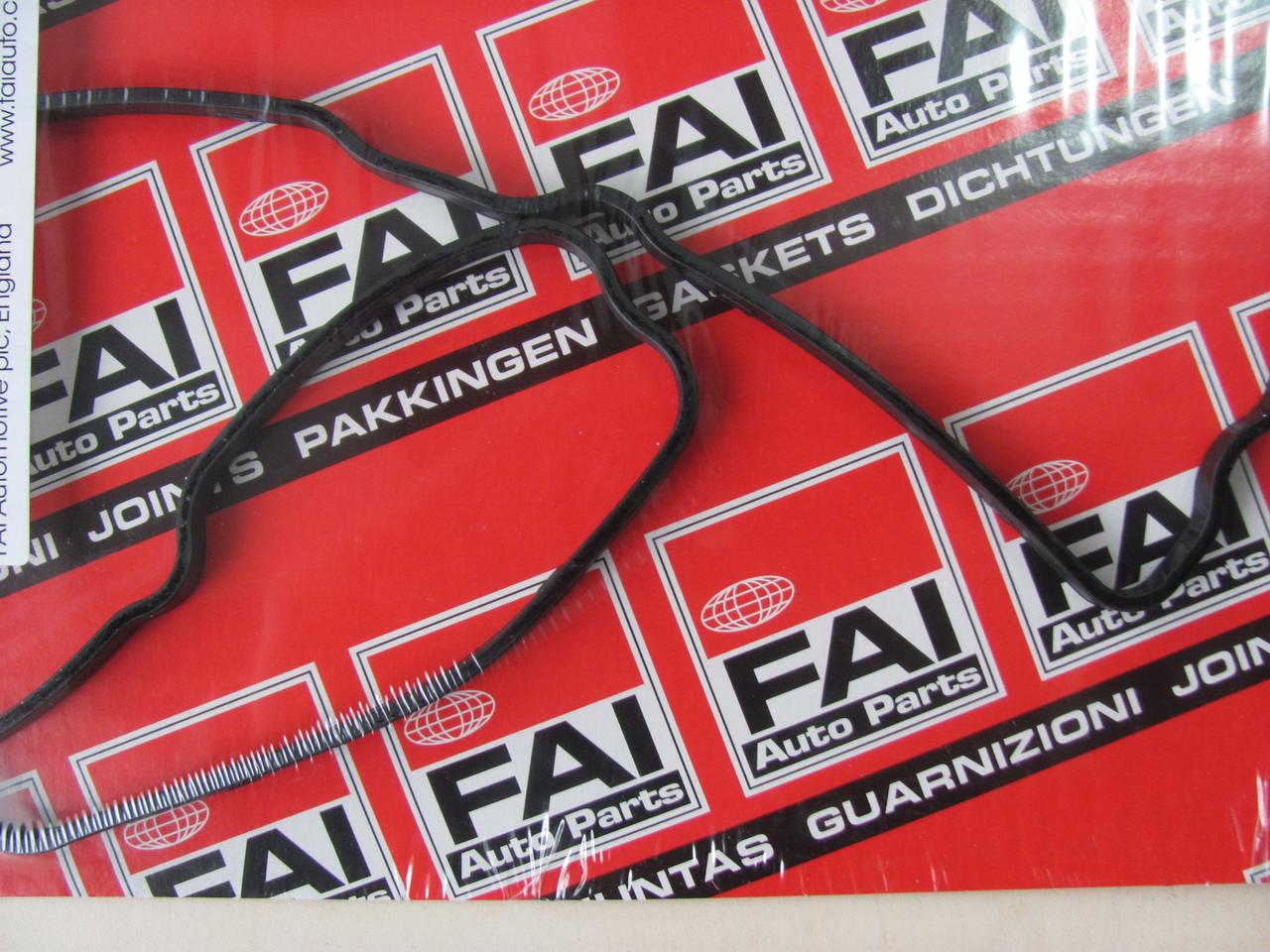 Прокладка клапанної кришки Renault Mascott 3.0dCi | 04-10 | FAI RC1831S