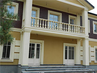 При производстве бетонных балясин и балюстрад мы всегда стремимся к тому , чтобы качество и цена соответствовали 

друг другу. Гарантированный срок службы наших изделий более 25 лет. Наши балясины и балюстрады обладают высокой 

прочностью и плот