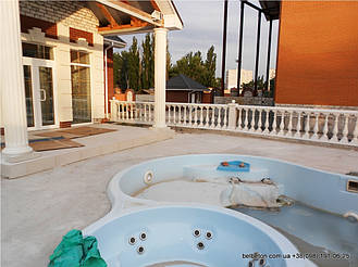 Не теряйте возможность заказать бетонную балюстраду с балясинами. Технология мрамор из бетона снимает с вас нужду
ухода за данными изделиями. Наши товары не требуют дополнительной покраски или шпаклевки. Срок службы более 25 

лет.