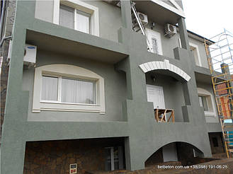 В этой работе используется белая балюстрада с балясинами выполненные по технологии мрамор из бетона.  Срок службы  не менее 25 лет под открытым небом. Наши балясины и балюстрады обладают высокой прочностью и плотность.