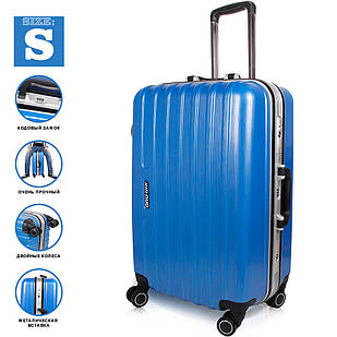 Дорожній чемодан пластиковий ручна поклажа, маленький