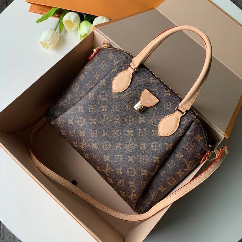Сумка Louis Vuitton RIVOLI PM (Луї Віттон)