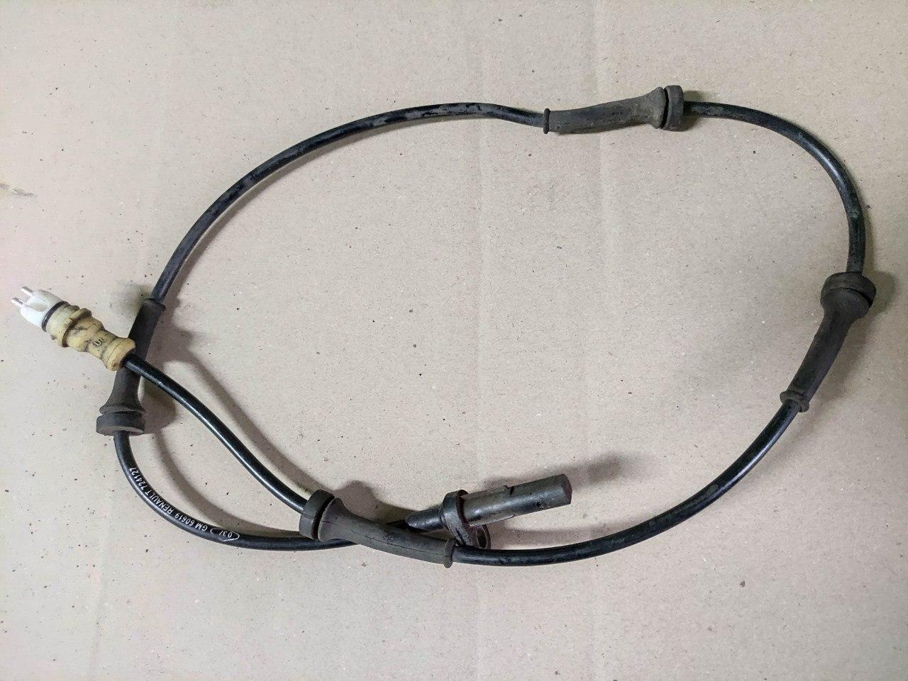 Датчик ABS задній (TRW) Renault Trafic, Opel Vivaro 2001-2014, 0265008078 (Б/У)