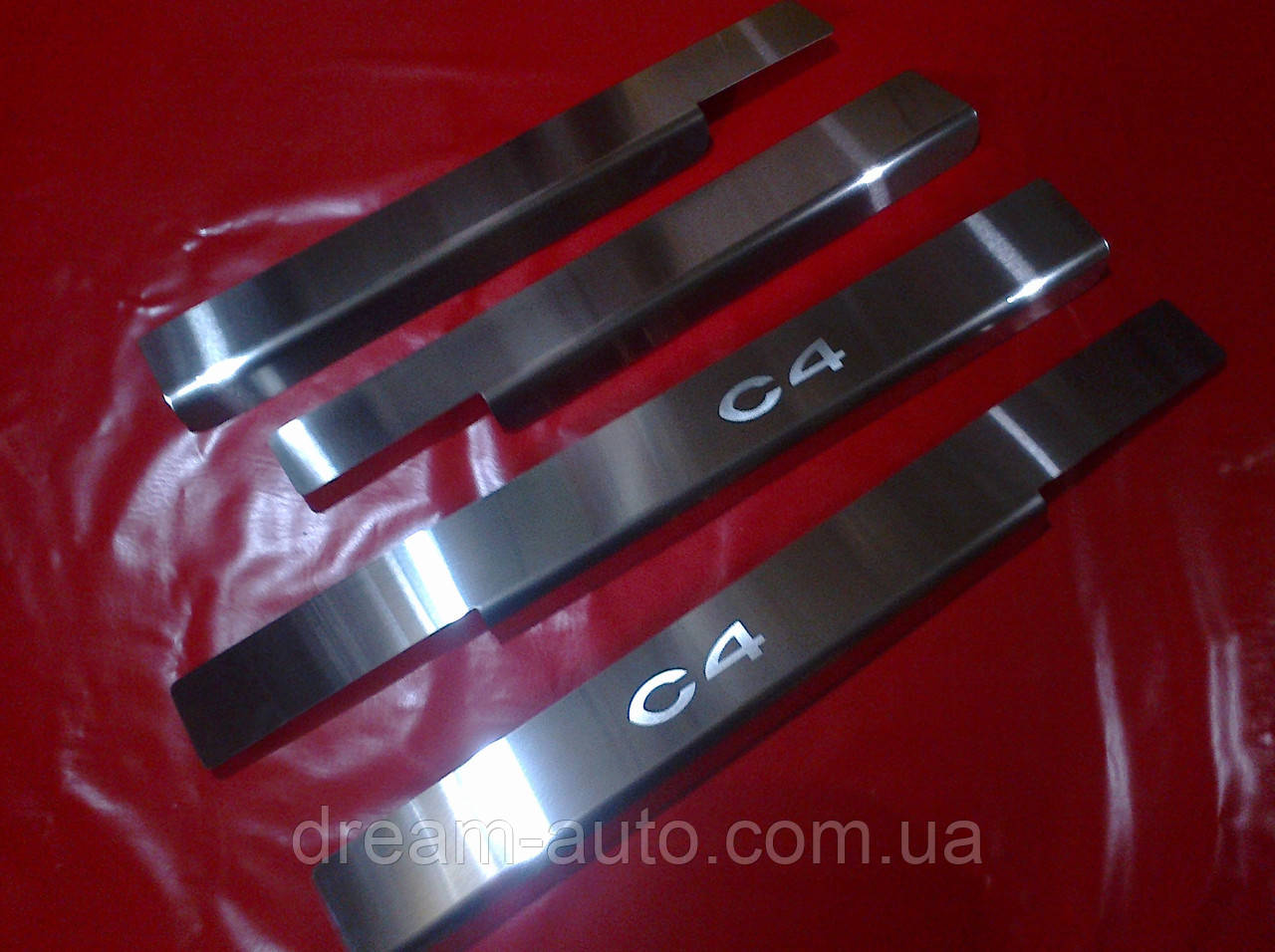 Накладки на пороги CITROEN C4 2 з 2012 р. в.