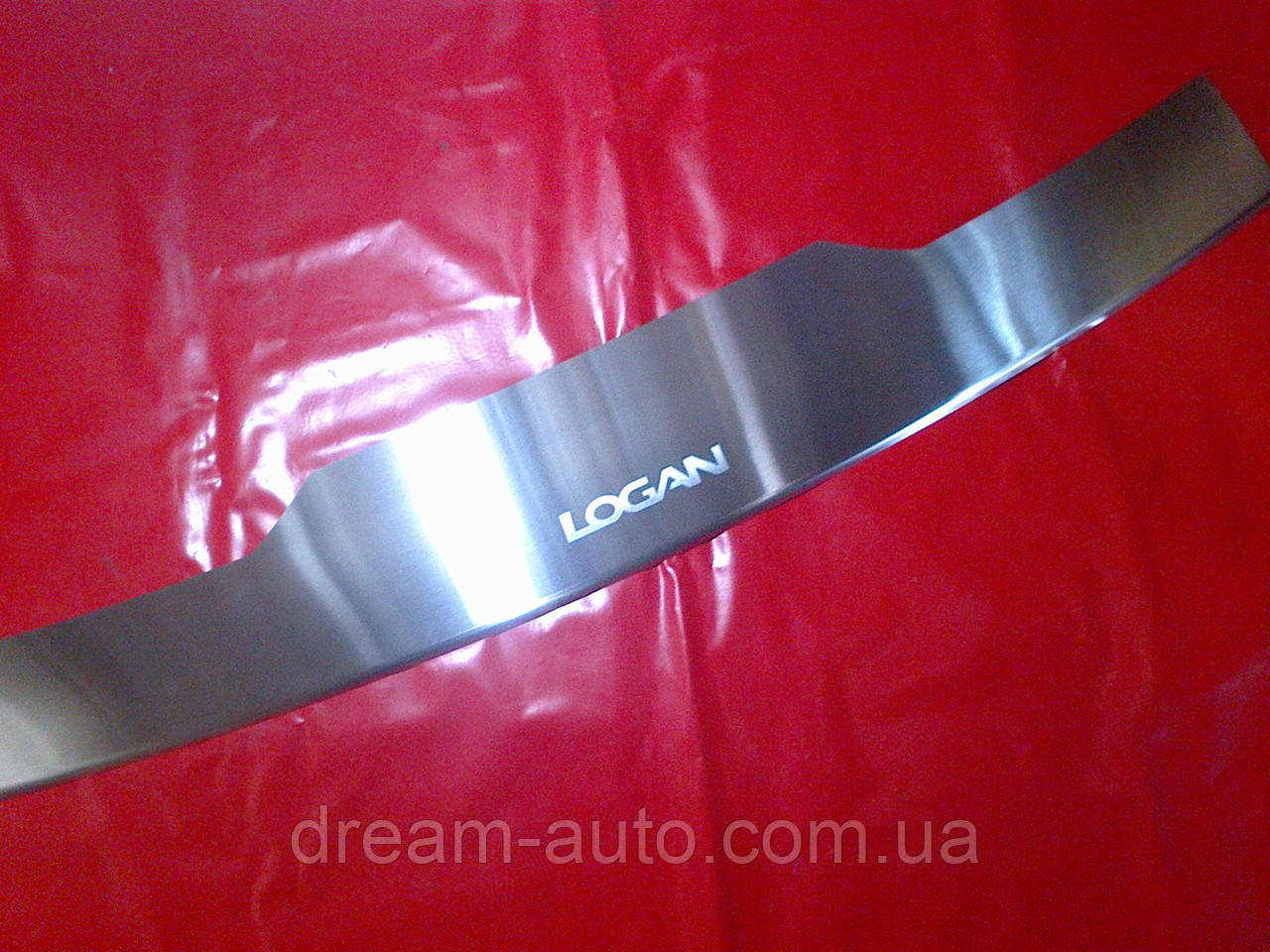 Накладка на задній бампер з загином Renault Logan MCV 2013+