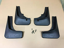 Бризковики під оригінал Mitsubishi Outlander XL 2007-2012 без порогу