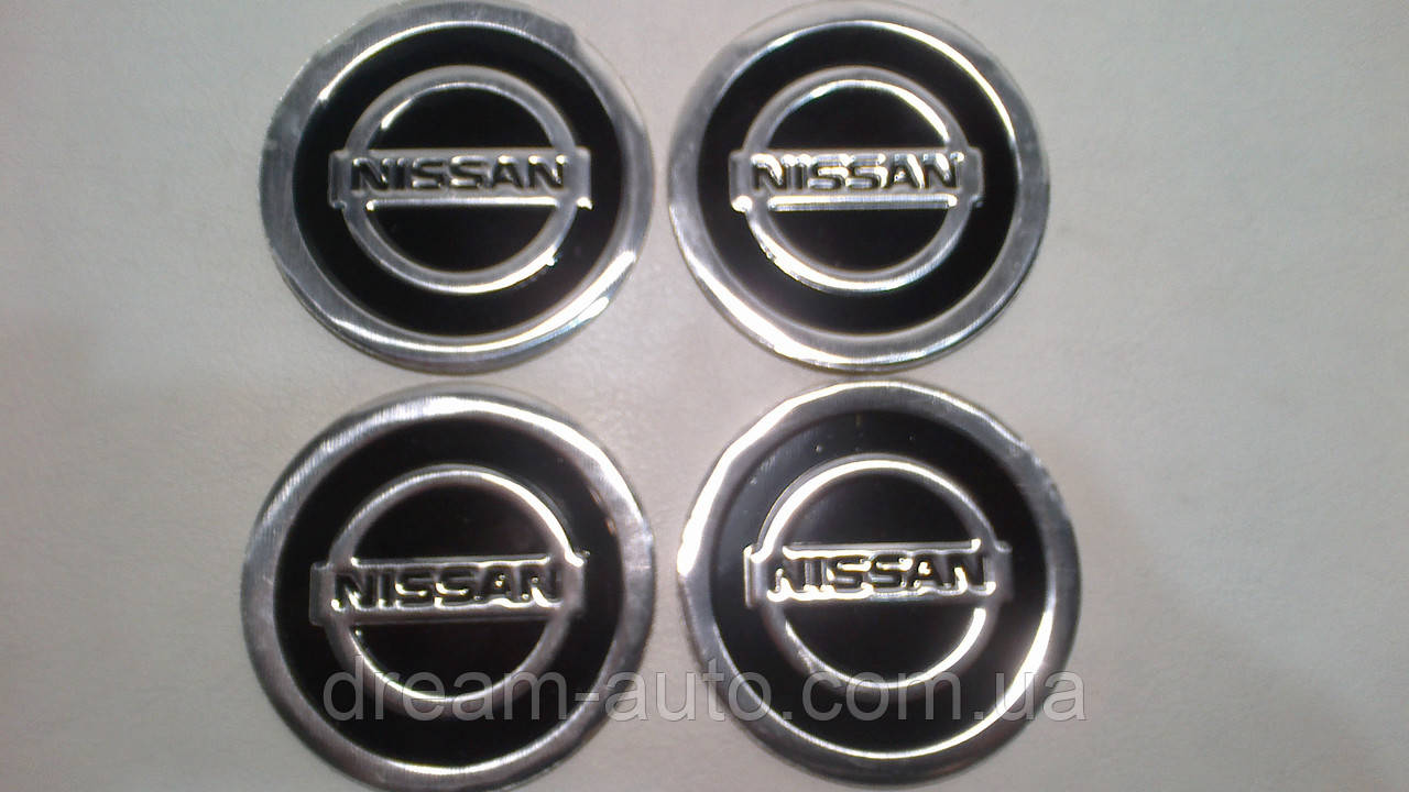 Наклейка на ковпак диска Nissan 60 мм