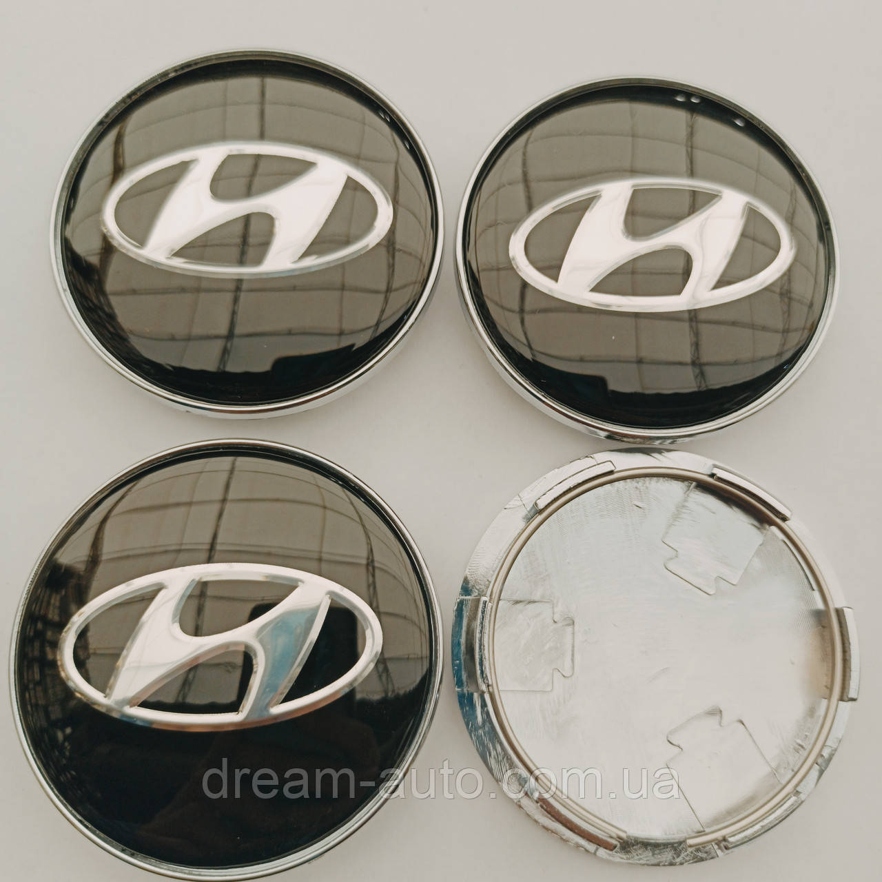 Колпачки в диски Hyundai 62-68 мм черные