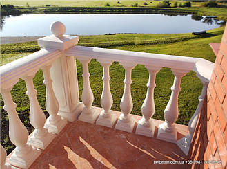 В данной работе была применена белая балюстрада с балясинами, сделанными по технологии мрамор из бетона.  Срок 

службы изделий  не менее 25 лет под открытым небом. Наши балясины и балюстрады обладают высокой прочностью и 

плотность.