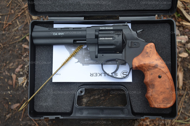 Купить Револьвер под патрон Флобер Stalker 4,5 (черный/кор.ручка), цена ...