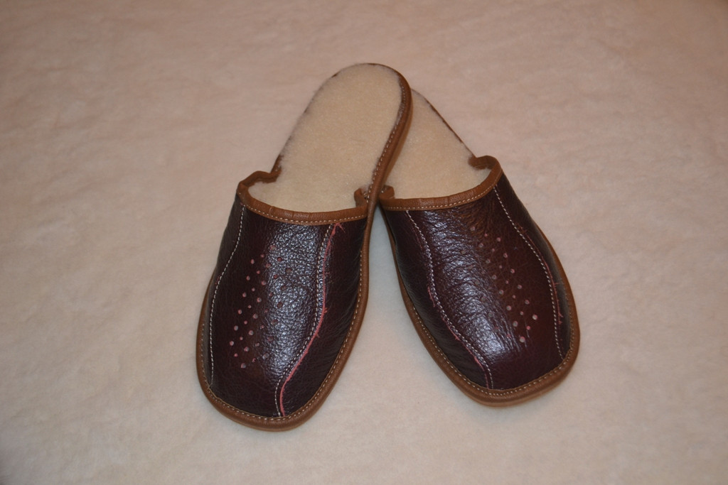 Капці шкіряні на хутрі (чоловічі)