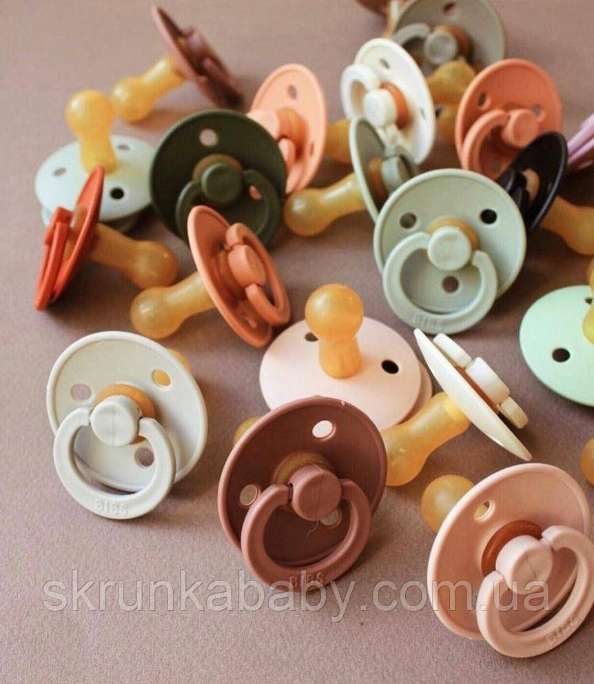 Пустушки BIBS (розмір 0-6міс)кольори різні.