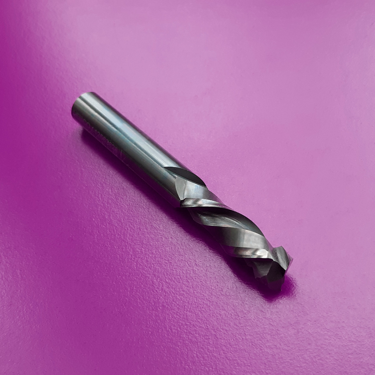 10х25/7х10 Z=2+2 Двозахідна спіральна фреза Leuco для чистової обробки