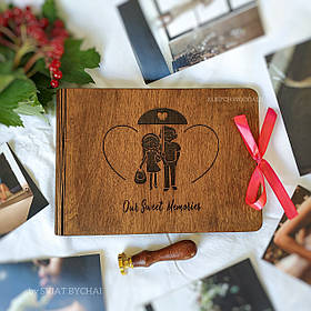 Дерев'яний фотоальбом для закоханих | Оригінальний подарунок на день святого Валентина для дівчини та хлопця