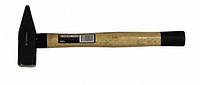 Молоток слесарный с деревянным держателем и пластиковой защитой у основания (300гр.) (F-822300) Forsage