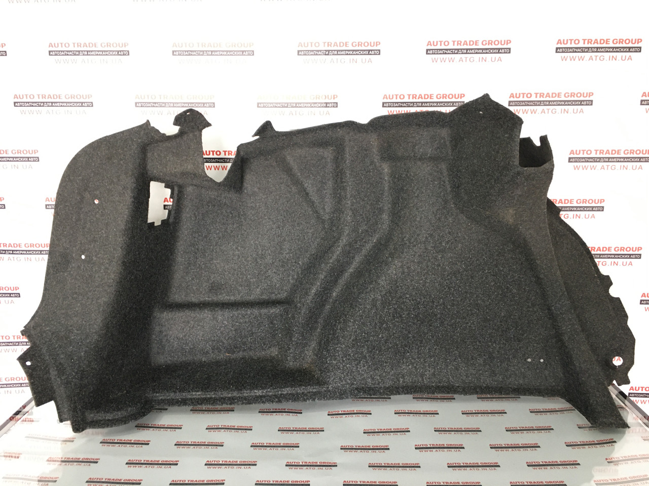 Обшивка арки ліва VW Jetta MK6 17 USA 5C6-867-427-1BS