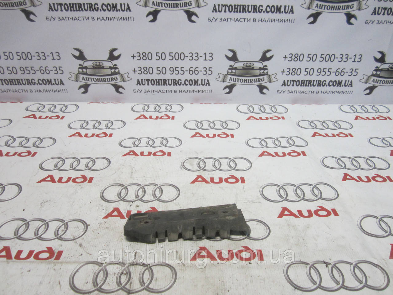 Лівий кронштейн переднього бампера audi a4 b6 (8E0807283)