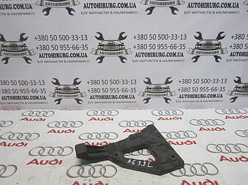 Ліва напрямна переднього бампера AUDI A6 C6 (4F0807227)