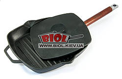 Сковорода ГРІЛЬ чавунна 24х24 см із притискачем 21х21см 1,5кг і знімною ручкою БІОЛ 1024
