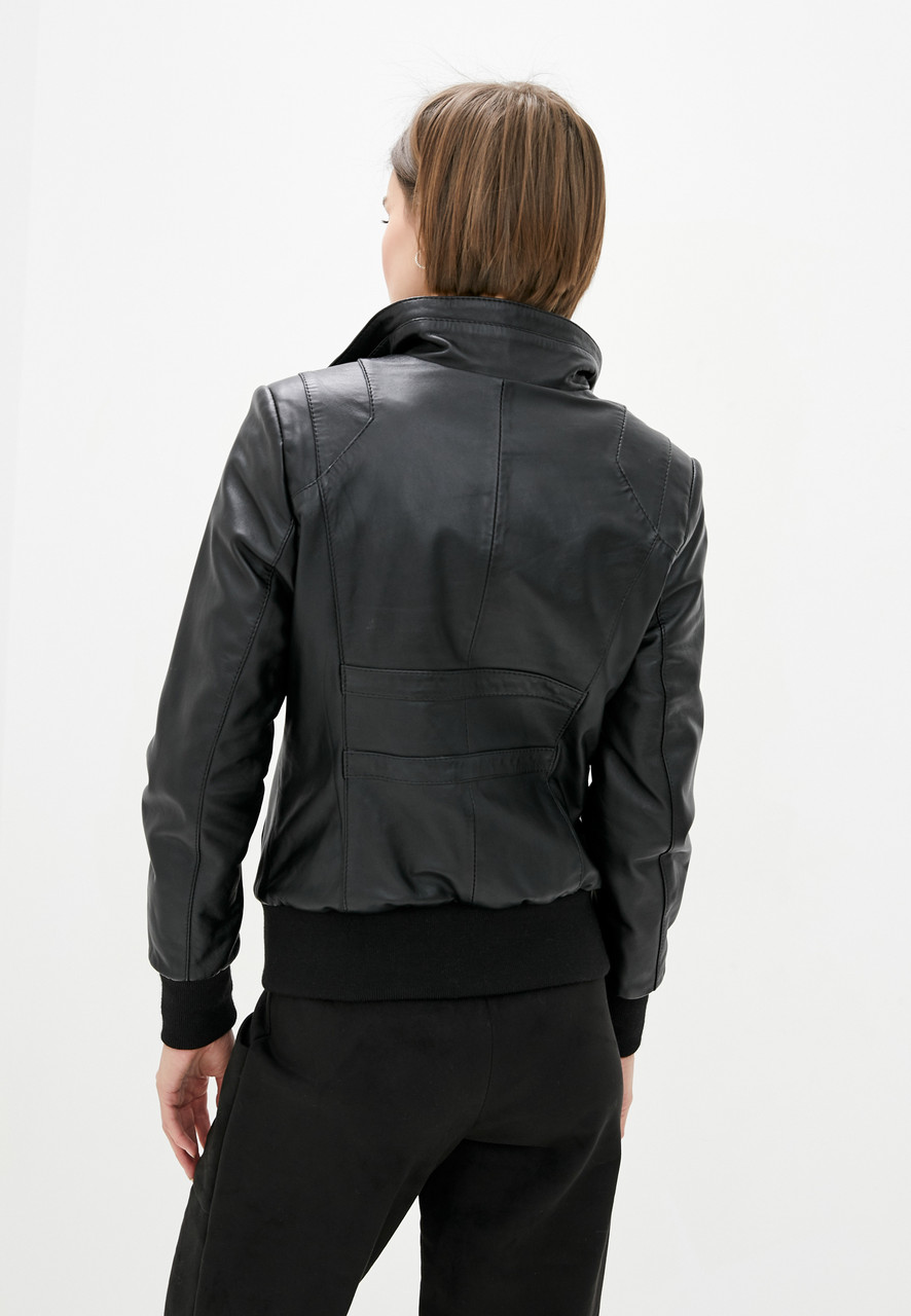 Кожаная куртка бомбер женская короткая (Арт. TRE2-201) - фото 4 - id-p563616438