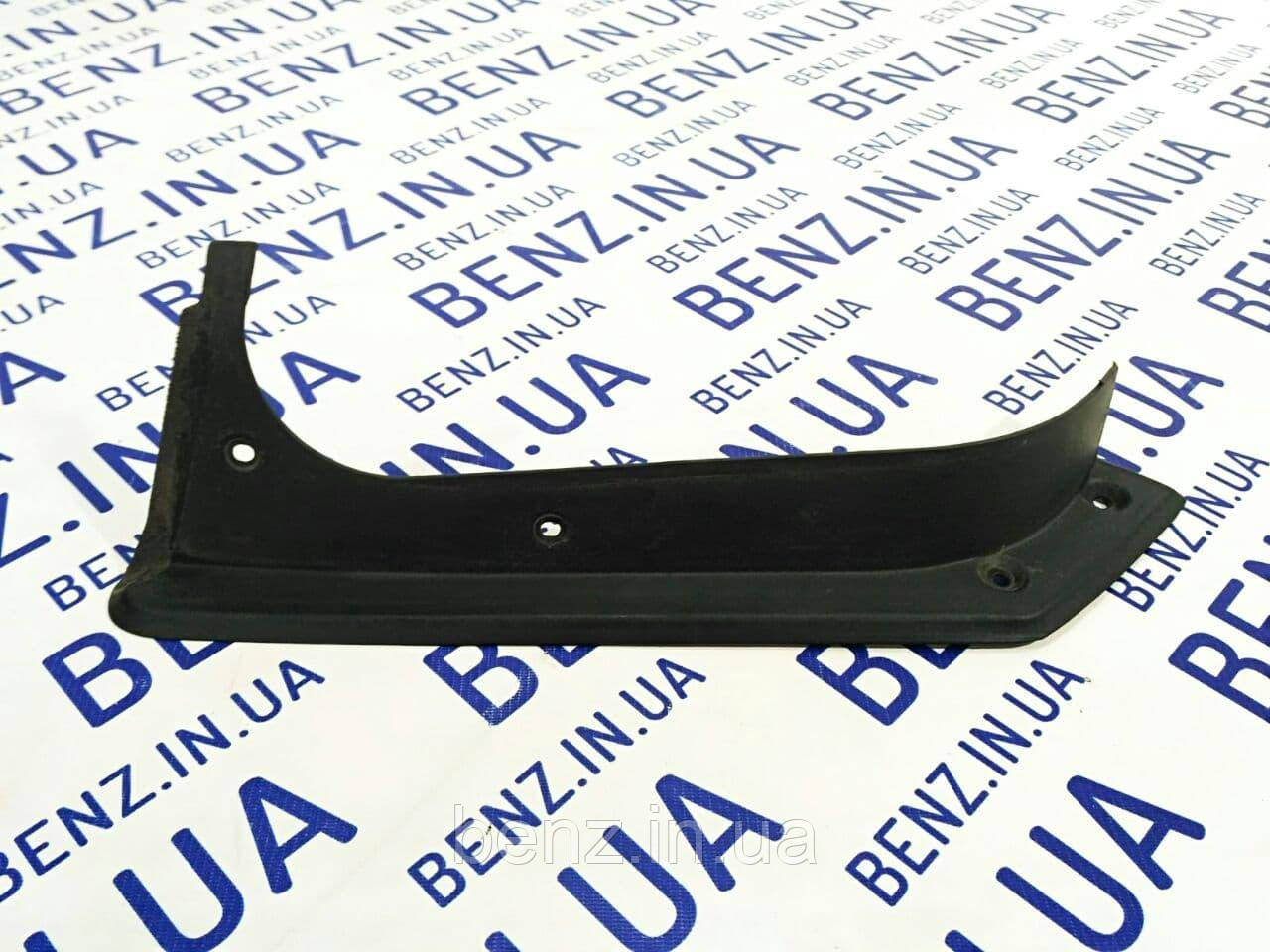 Жолоб багажника ліворуч Mercedes W212 A2126930933