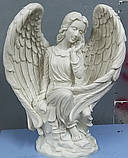 Скульптура Ангел на камені №19 з мармуру, фото 2