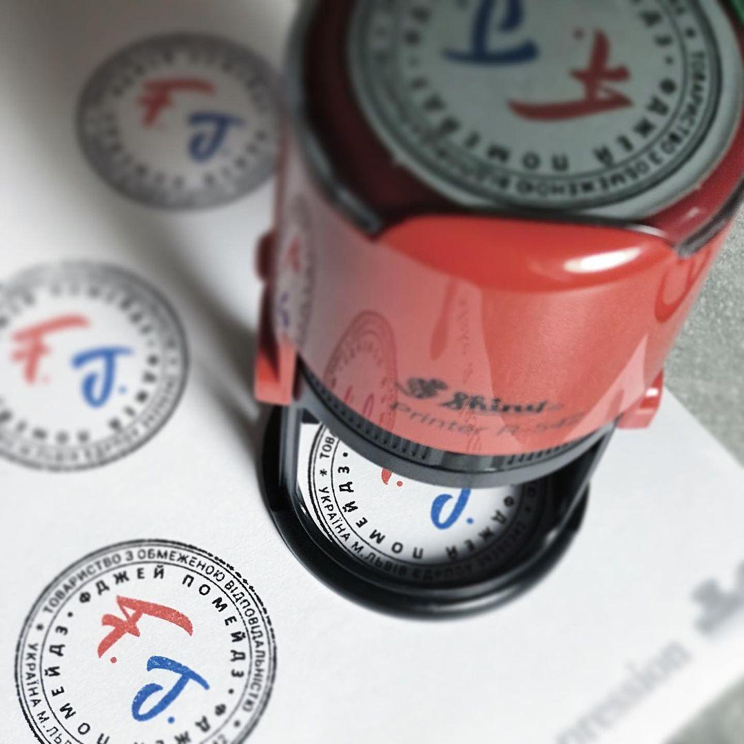 Печатка автоматична двокольорова діаметром 40 мм кругла у пластиковому ...