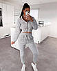 Крутий жіночий теплий костюм-двійка топ з капюшоном і штани на високій посадці, фото 3