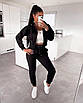 Крутий жіночий теплий костюм-двійка топ з капюшоном і штани на високій посадці, фото 2