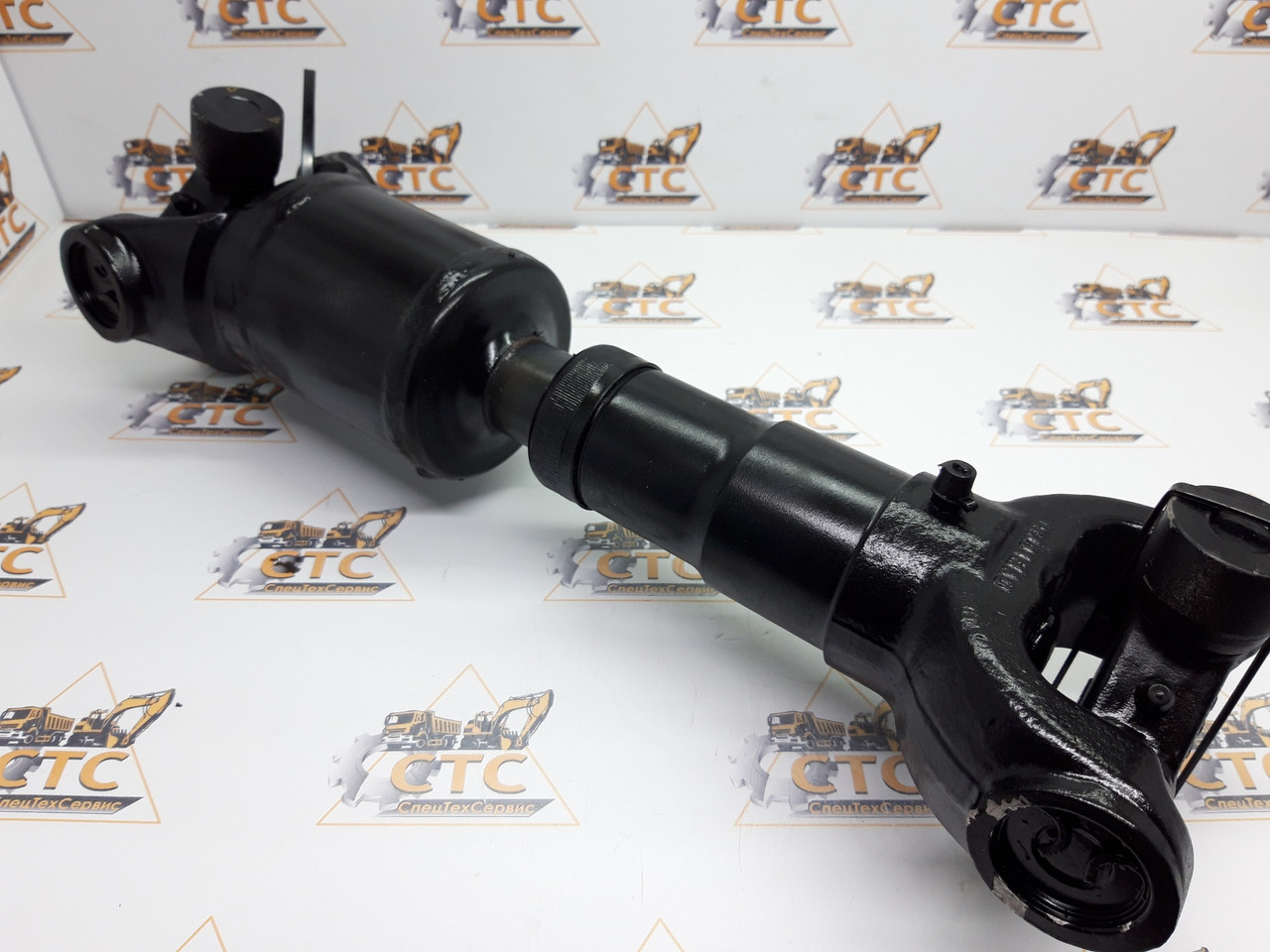 Карданний вал у зборі, задній на Volvo BL61B, Volvo BL71B номер: VOE16208732, 16208732, фото 1