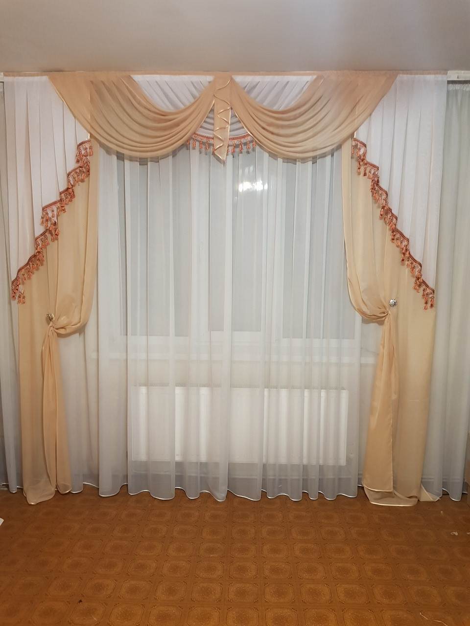 Комплект ламбрекен з бахрамою шторки 2шт і тюль Firanka Classic карниз 250см бежевий (63к_2,5м), фото 1