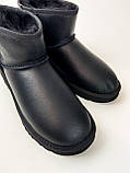 Жіночі зимові UGG Classic II Mini Black Leather, чорні шкіряні уггі класік 2 міні жіночі черевики угі зимові, фото 8