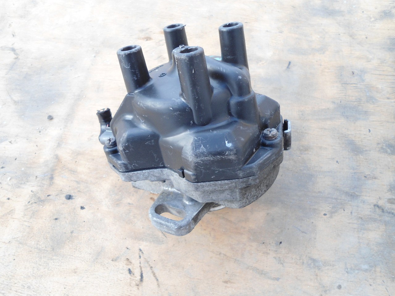 Купить Трамблер распределитель зажигания Nissan Almera, 22100 2N300 ...