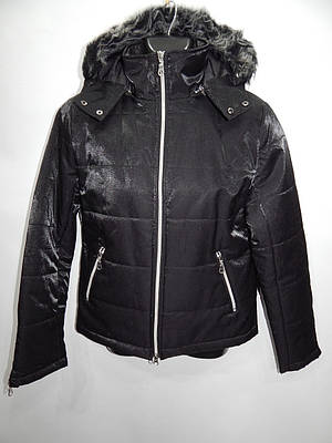 Куртка жіноча демісезонна утеплена, з капюшоном сток р. 44-48 130GK