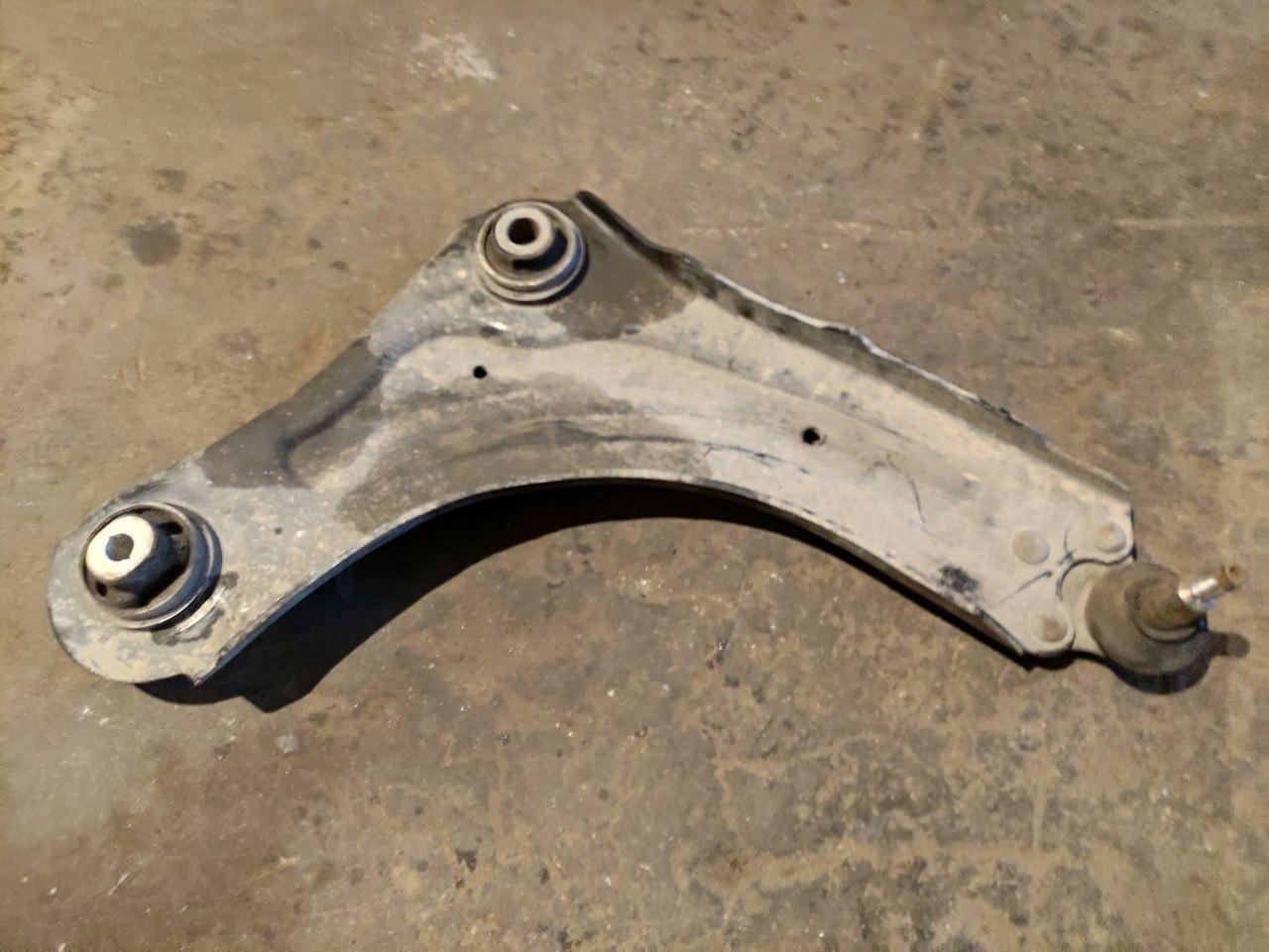 Ричаг передній правий Renault Megane 3, 2008-2016, 545009207R (Б/У), фото 1