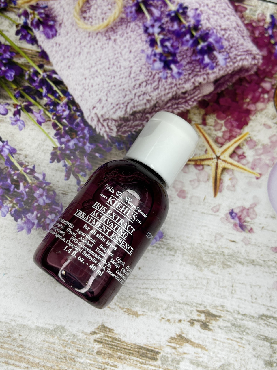 Есенція для шкіри обличчя з екстрактом ірису Kiehl's Iris Extract
