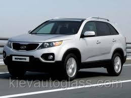Лобовое стекло на KIA SORENTO с 2010-15 г.в.