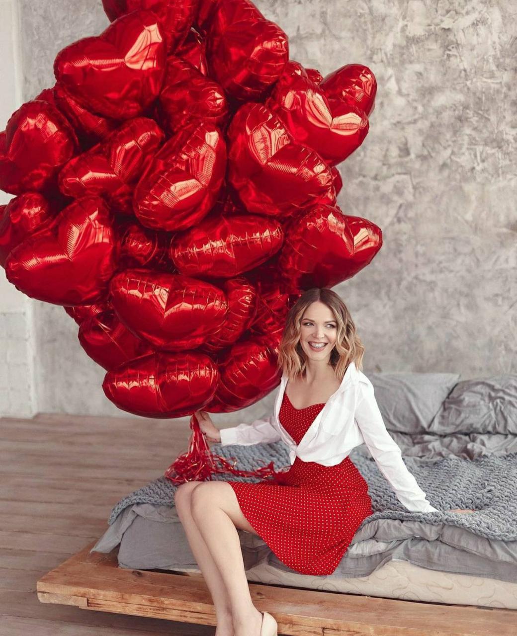 Готові сети "Love is" у зв'язці 50 куль сердець, фото 1
