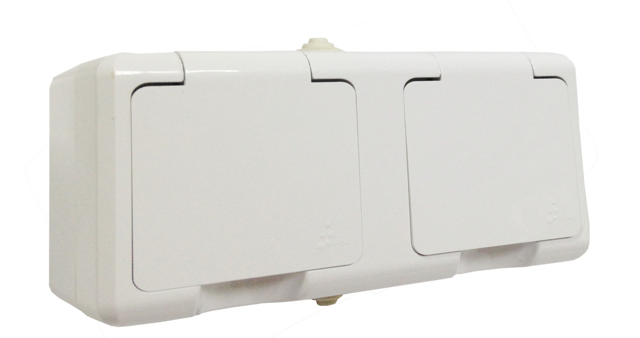 Розетка AQUA подвійна з/з вологозахисна з кришкою накл. біла16А IP54 (18130) ТМ LUMANO