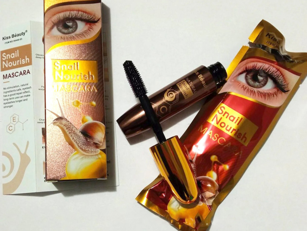 Туш для вій з екстрактом равлика Snail Nourish Mascara