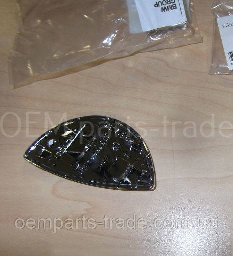 Крышка форсунки омывателя фары левая MINI COOPER R55 R56 R57 R58 R59 (2006-2014г.) новая оригинал - фото 2 - id-p1347495471