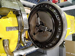 REMS Магнум (до 2") Різьбонарізний верстат