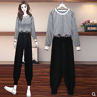 Костюм в'язаний жіночий прогулянковий спортивний